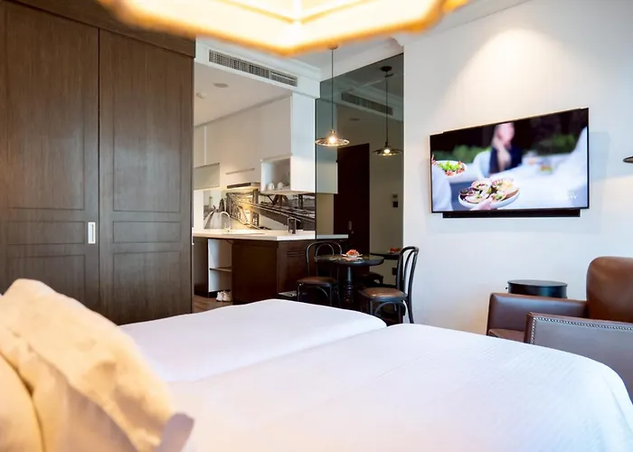Metropole, Bangkok, A Tribute Portfolio 5*