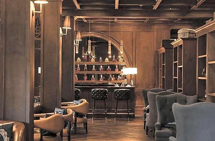 Metropole, Bangkok, A Tribute Portfolio 5* בנגקוק